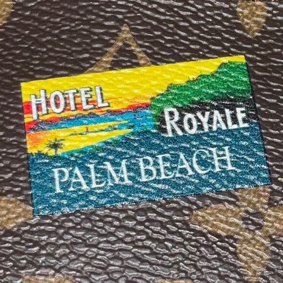 Louis Vuitton Monogram World Tour Sarah Wallet Brown W/ Box & Dust Bag - Picture 6 of 12